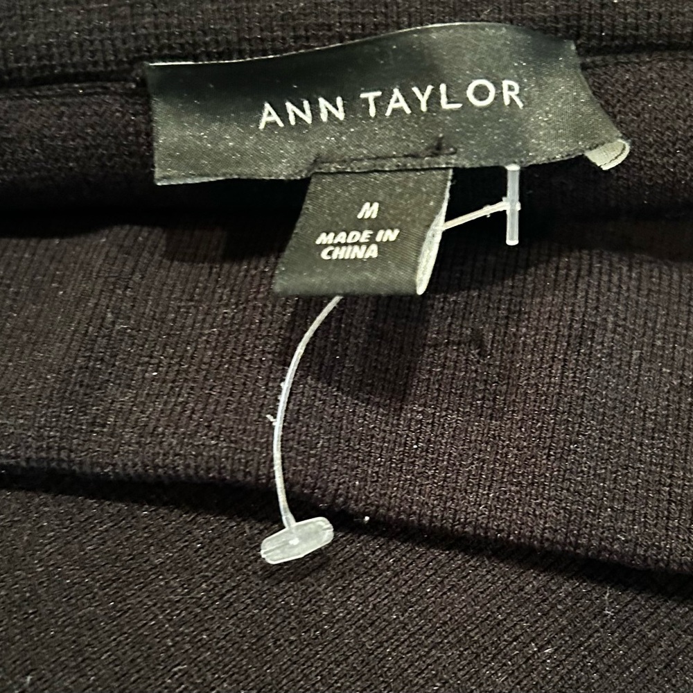 Ann Taylor Flared Black Knit Midi Skirt with Laser Cut Size M - Picture 5 of 7